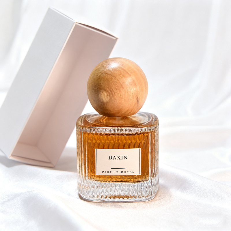 Flacon de parfum rond vide en verre transparent personnalisé de 30 ml, 50 ml et 100 ml avec bouchon en bois