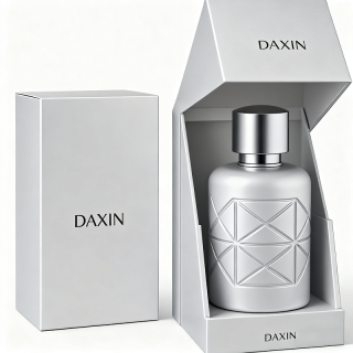 Botella de perfume de alta calidad con un exquisito logotipo y patrón estampados en caliente y una caja de embalaje única.