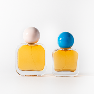 Botol Semprot Parfum Minyak Kosong Isi Ulang Transparan Persegi Klasik Mewah 30ml 50ml 100ml