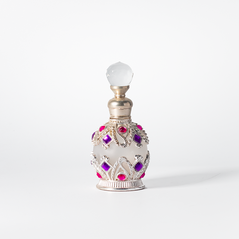 Dubai Oud Essential Oil bottle