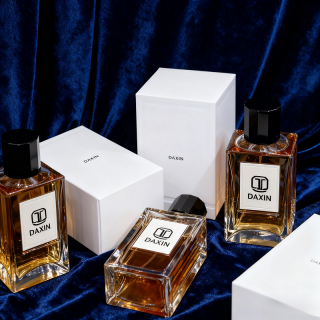 고급스러운 디자인의 두꺼운 바닥 투명 향수 빈 용기 (50ml, 100ml)