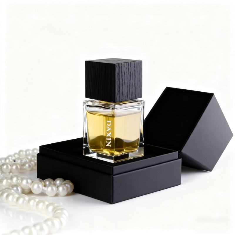 Empty Square Glass Cologne Bottle with Sprayer