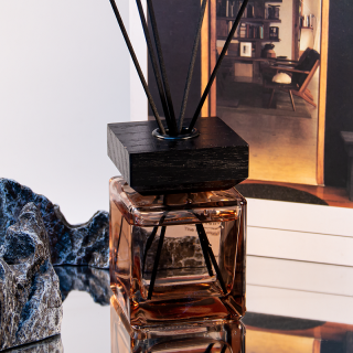 Botella difusora de aromaterapia con tapa de madera, botella cuadrada de vidrio para aromaterapia, ideal para la decoración del hogar y el dormitorio.