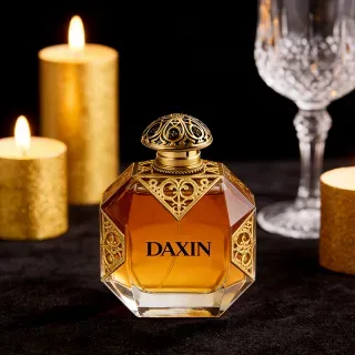 Guida ai flaconi di profumo: vetro, spray e design personalizzato