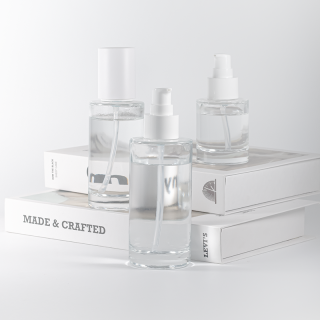 Производитель косметической упаковки. Изысканный флакон для лосьона-сыворотки, крема для лица и крема для ухода за кожей.