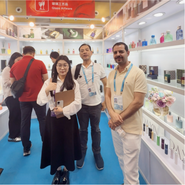 design perfume bottle