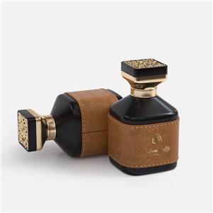 Frasco de perfume de gran venta, frasco de perfume cuadrado de 30 ml, frasco de perfume vacío de 50 ml con tapa de lujo.