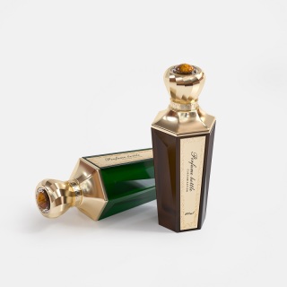 Nuevo diseño de frasco de perfume en spray de 50 ml y 100 ml. Tamaños personalizables. Fabricante de frascos de vidrio para perfume y colonia.