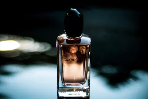 Stock Perfume Bottle: What Smart Buyers Check First
