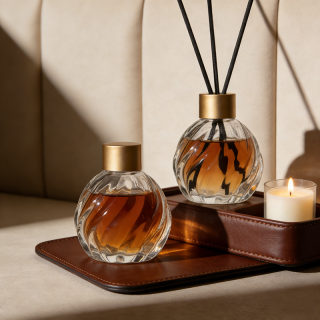 Hot Selling Premium Custom 50ml 200ml Empty Reed Diffuser Glass Bottle for Home Fragrance
