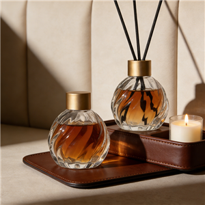 Hot Selling Premium Custom 50ml 200ml Empty Reed Diffuser Glass Bottle for Home Fragrance