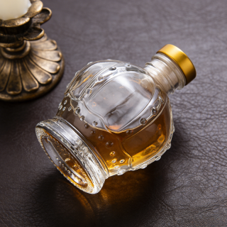 Custom Logo Color Available 100ml Luxury Reed Diffuser Glass Bottle for Aromatherapy Scented Container