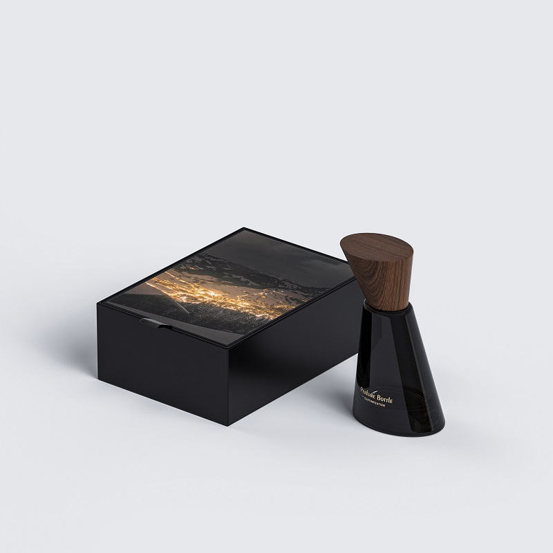 Niche Empty Glass Perfume Bottles 30ml/50ml/100ml Black Cologne Bottle with Box and Wooden Cap
