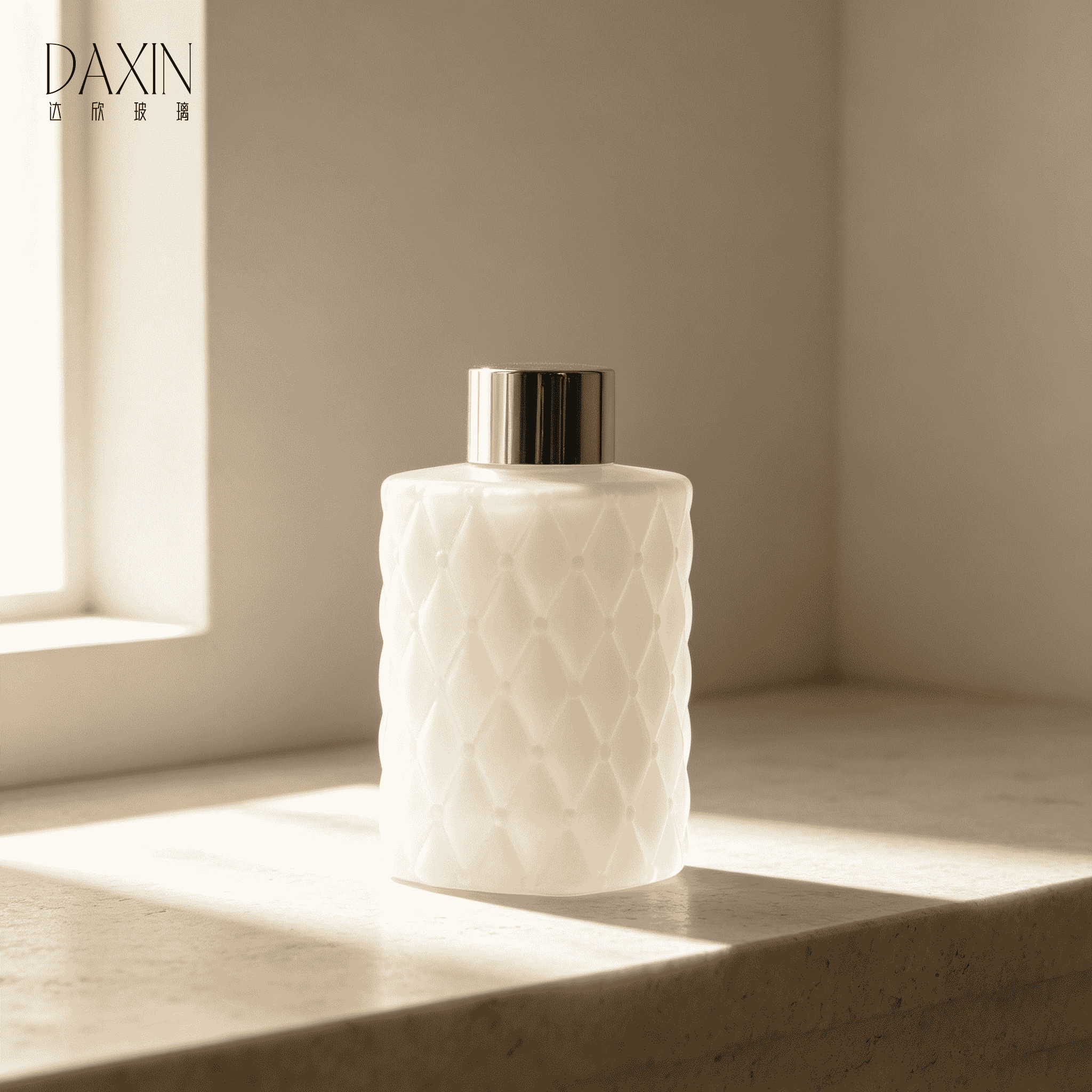 120ml & 170ml Black/White Glass Reed Diffuser Bottles