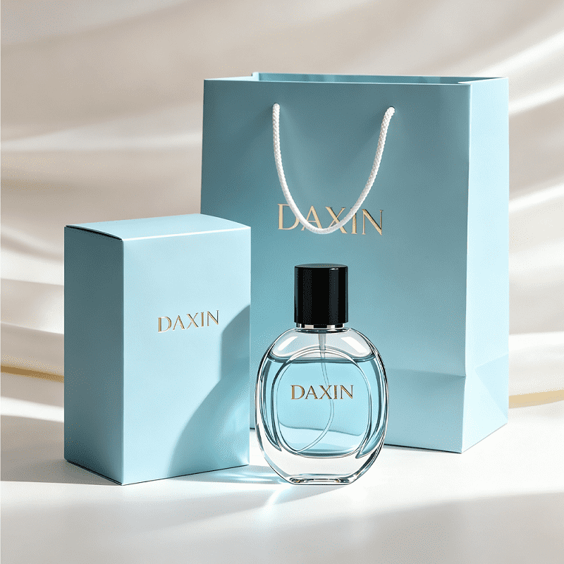 Disponibile in pronta consegna: flacone di profumo vuoto in vetro da 30 ml con design personalizzato e confezione di lusso, completo di scatola.
