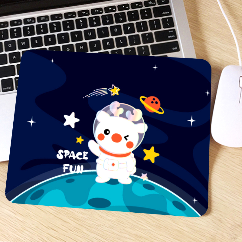 mouse pad astronaut