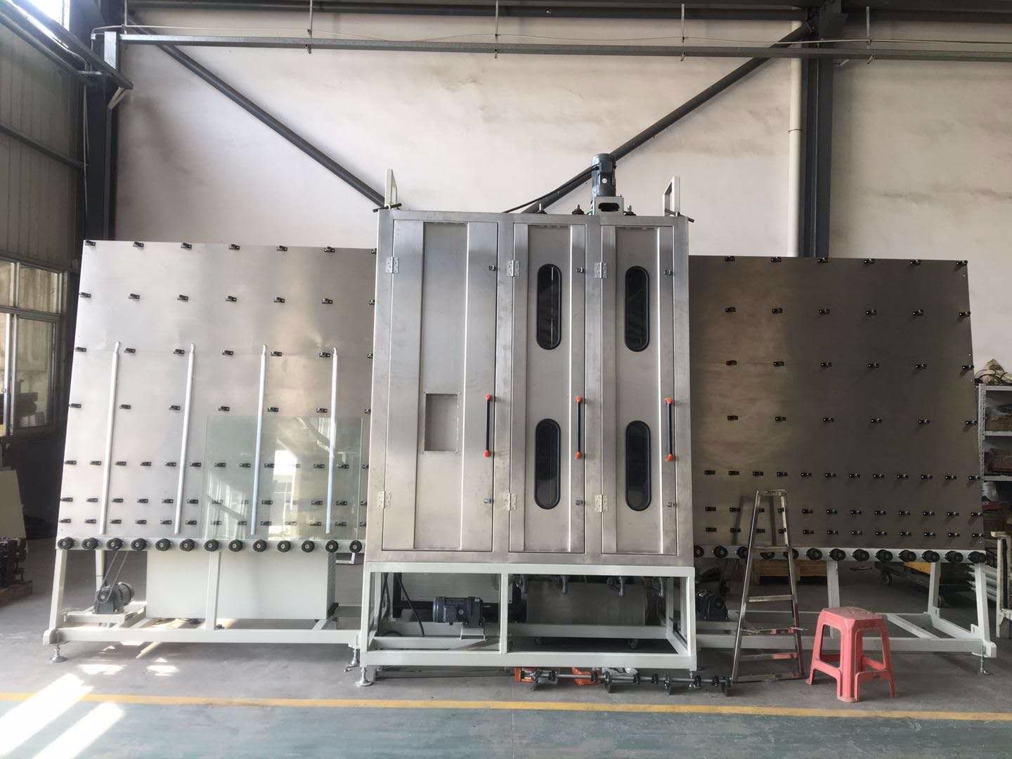 QX16L Glass Vertical Washer & Drier