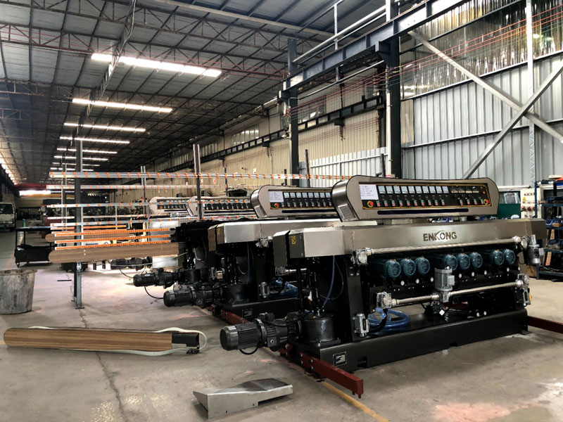 坡口机车间一角