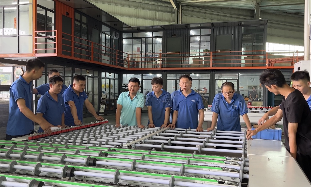 Do you want to know how the training for edge grinding machine debugging employees is conducted?