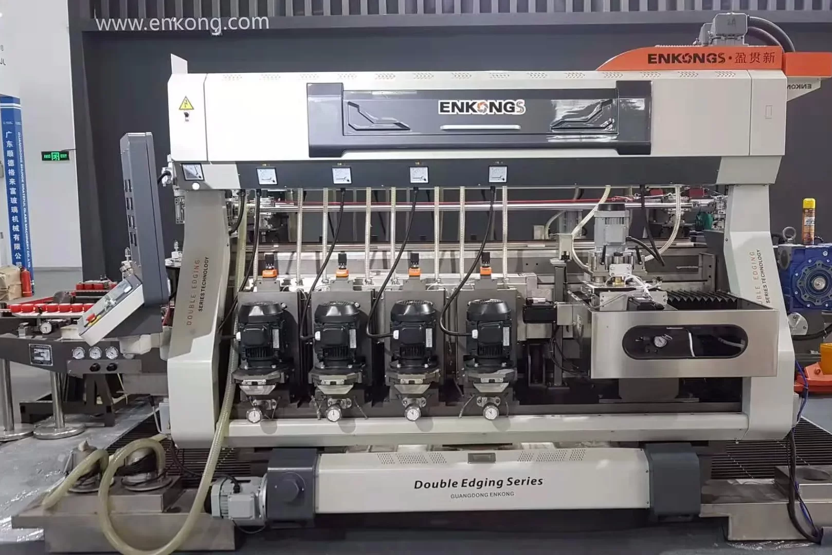 How Does the Precision of Glass Edging Machines Impact the Final Product