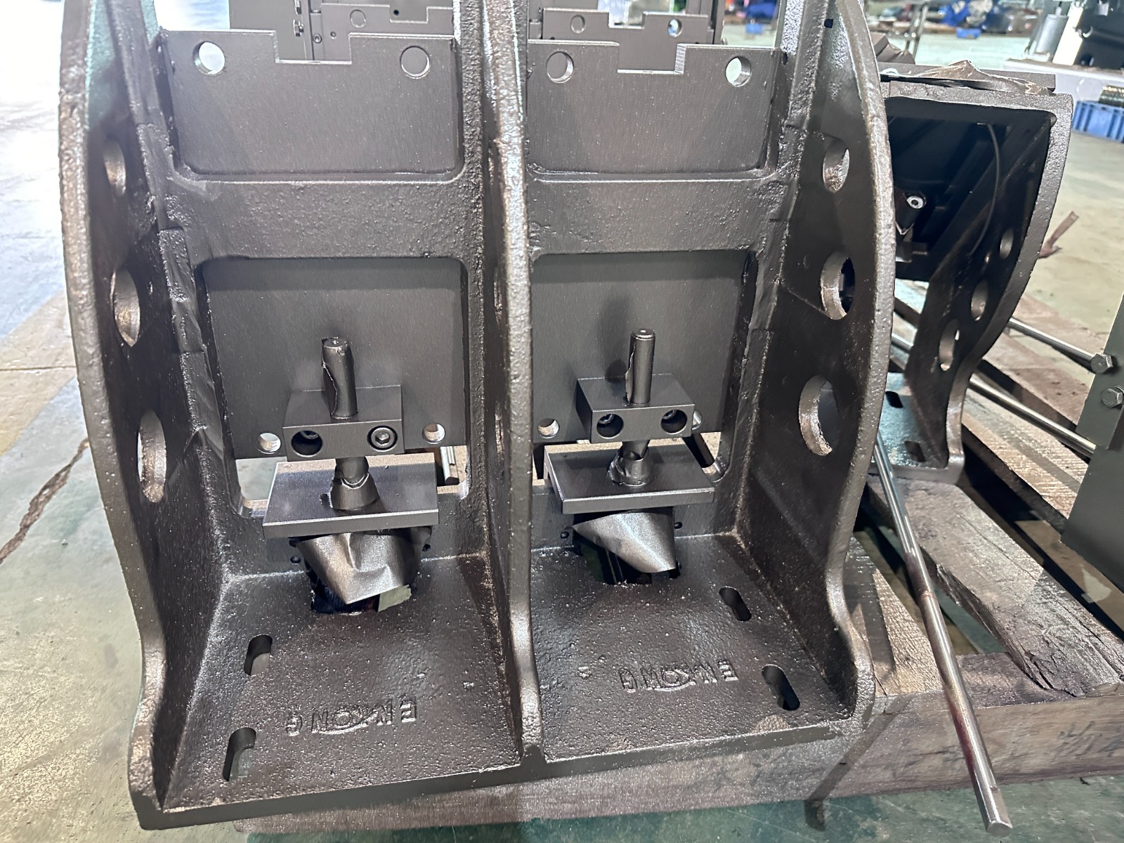 straight-line glass edging machine