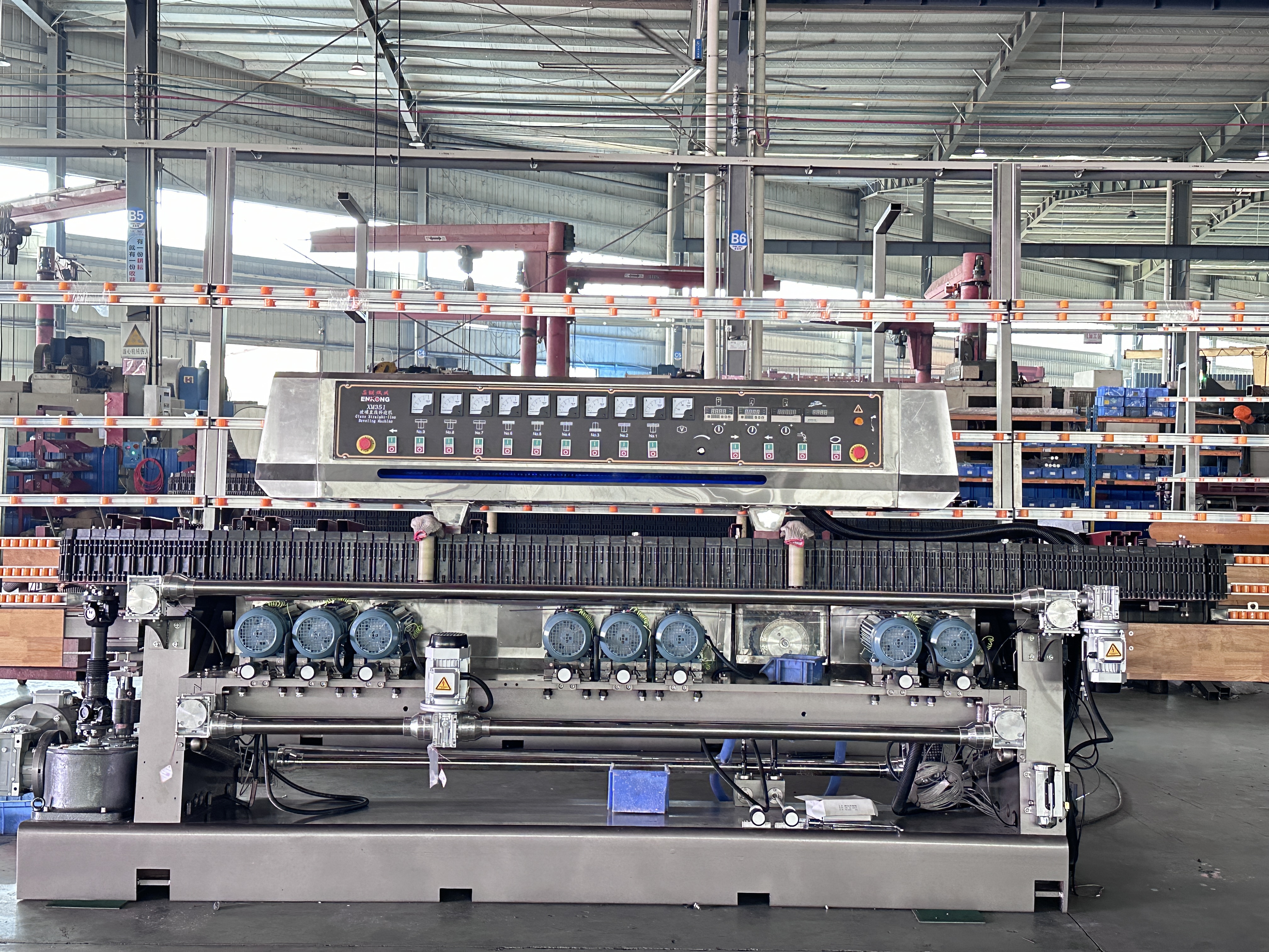 Glass Mastery Machines Transforms Modern Design