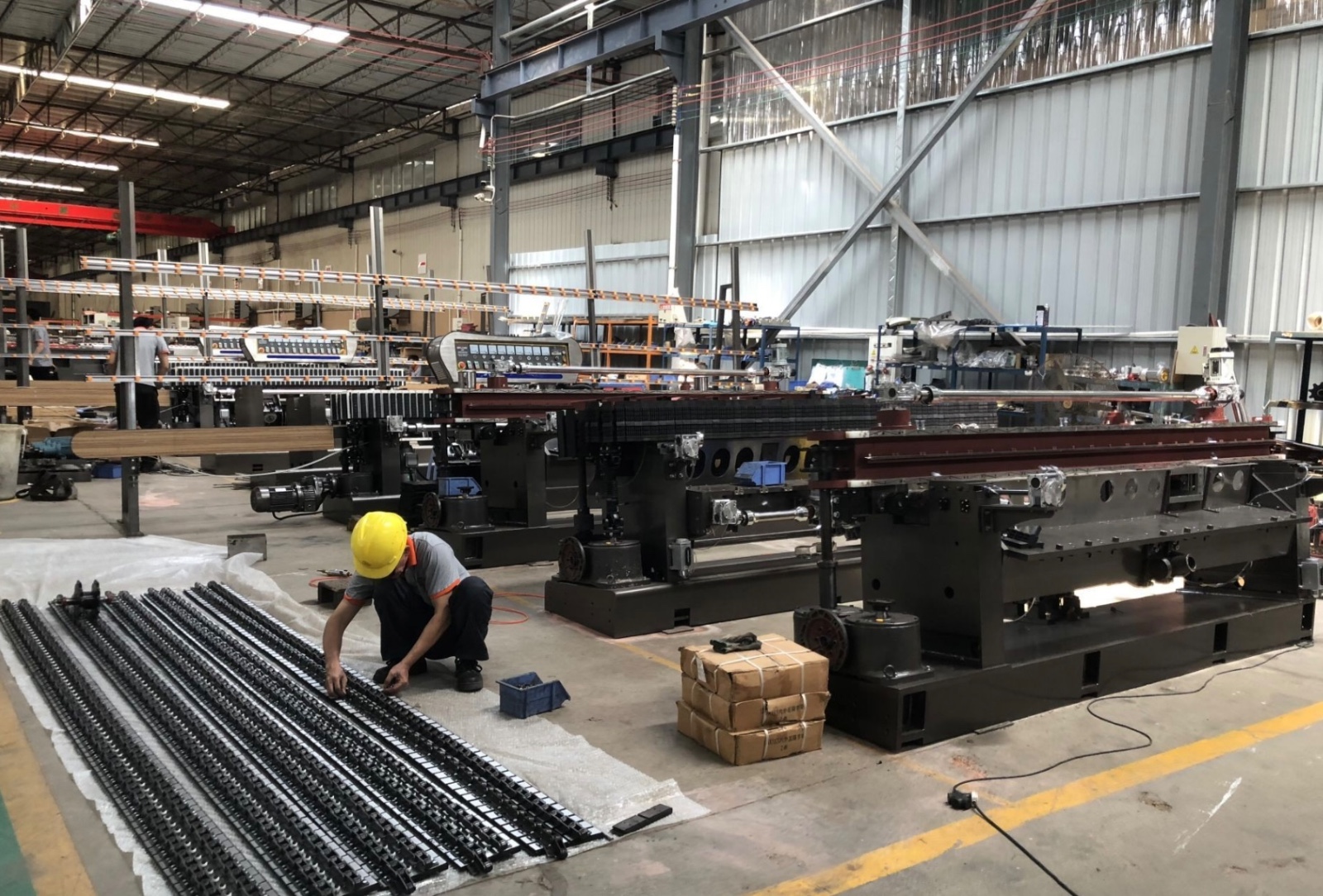 Glass grinding machine