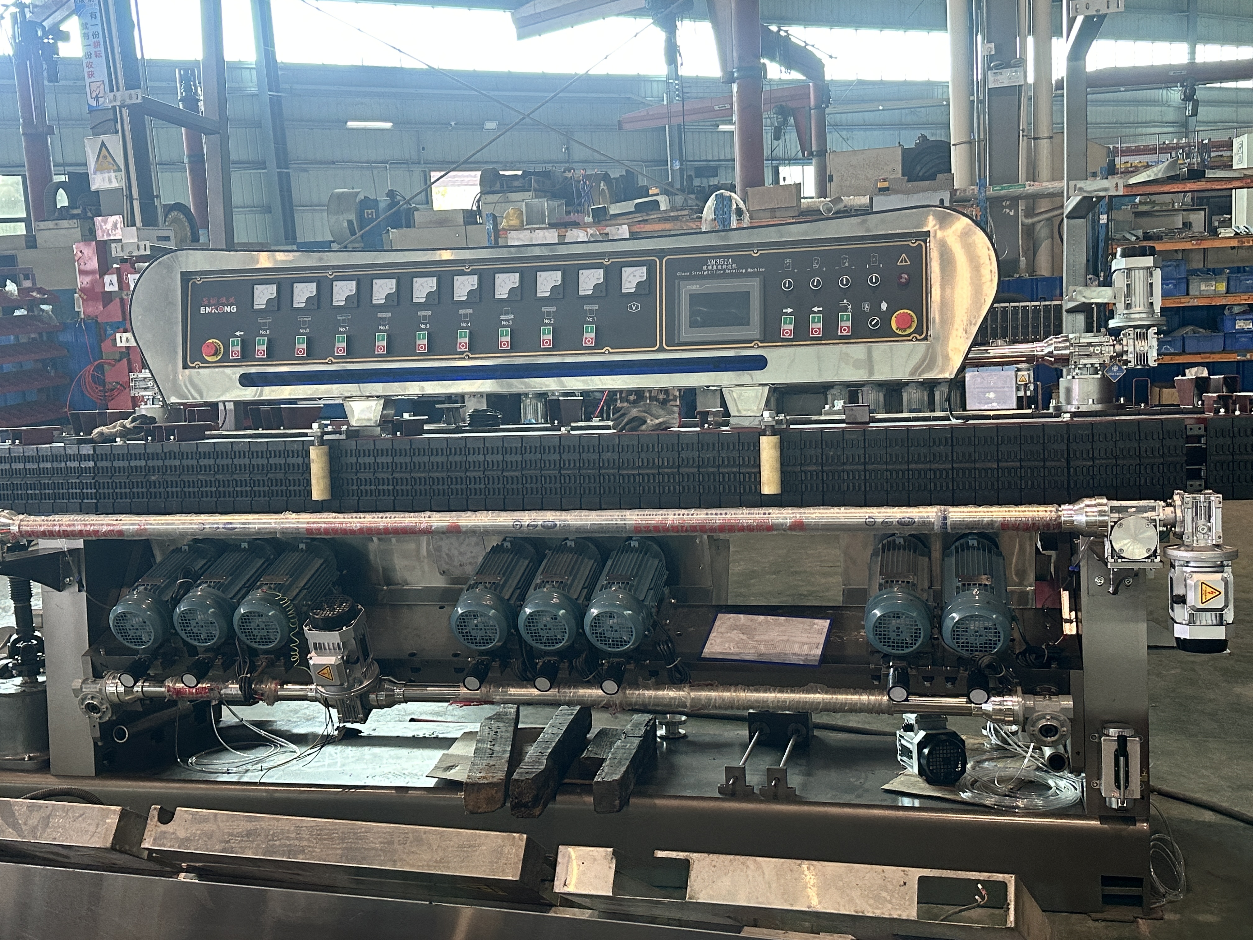 glass straight-line beveling machine