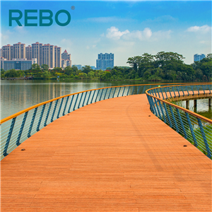Fácil instalação de deck de bambu