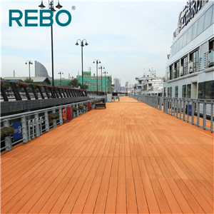 Deck de bambu padrão europeu