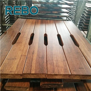 Estábulo de cavalo de bambu de alta densidade
