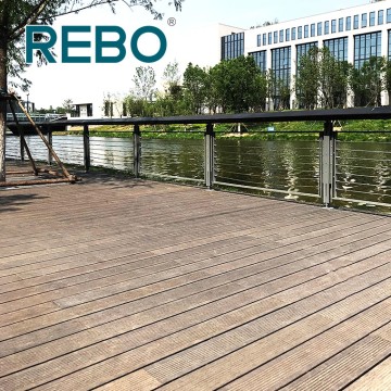Piso externo impermeável de bambu ecológico