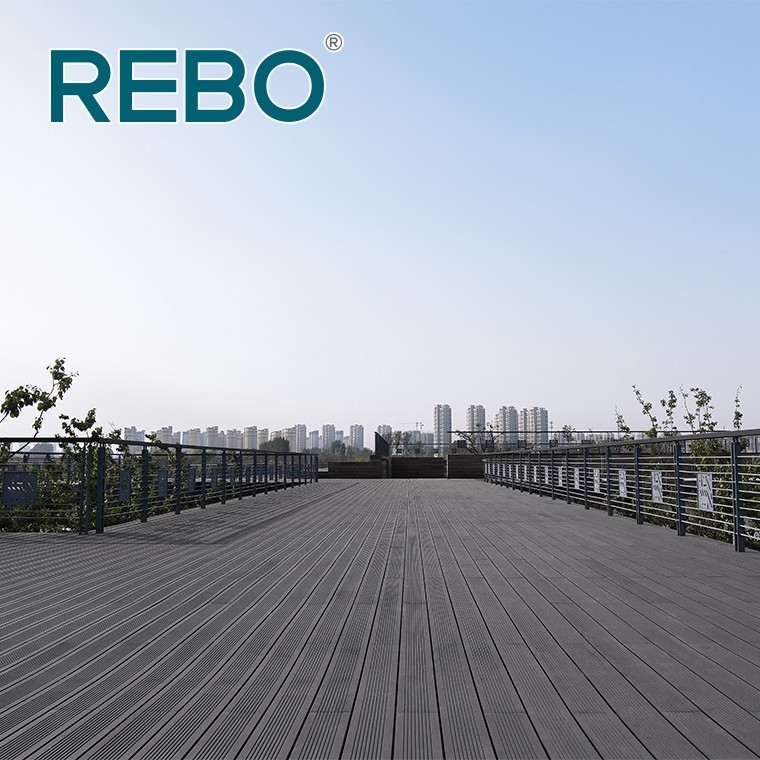 Deep carbonized construction materials bamboo deck flooring covers