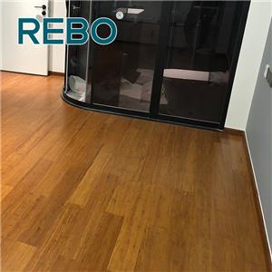 Piso de bambu carbonizado resistente às intempéries para decoração de casa