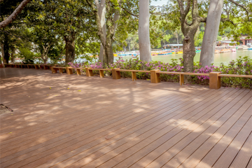 Decking de bambu trançado em fios VS Decking de Ipe
