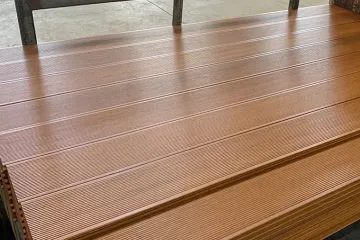 Quais são as diferenças entre piso de bambu e piso de madeira?