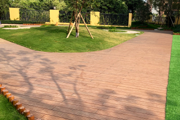 프리미엄 대나무 데크 - 야외 공간을 위한 지속 가능한 선택