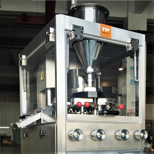 Mesin press permen mint GZPK265-23 diperiksa oleh pelanggan