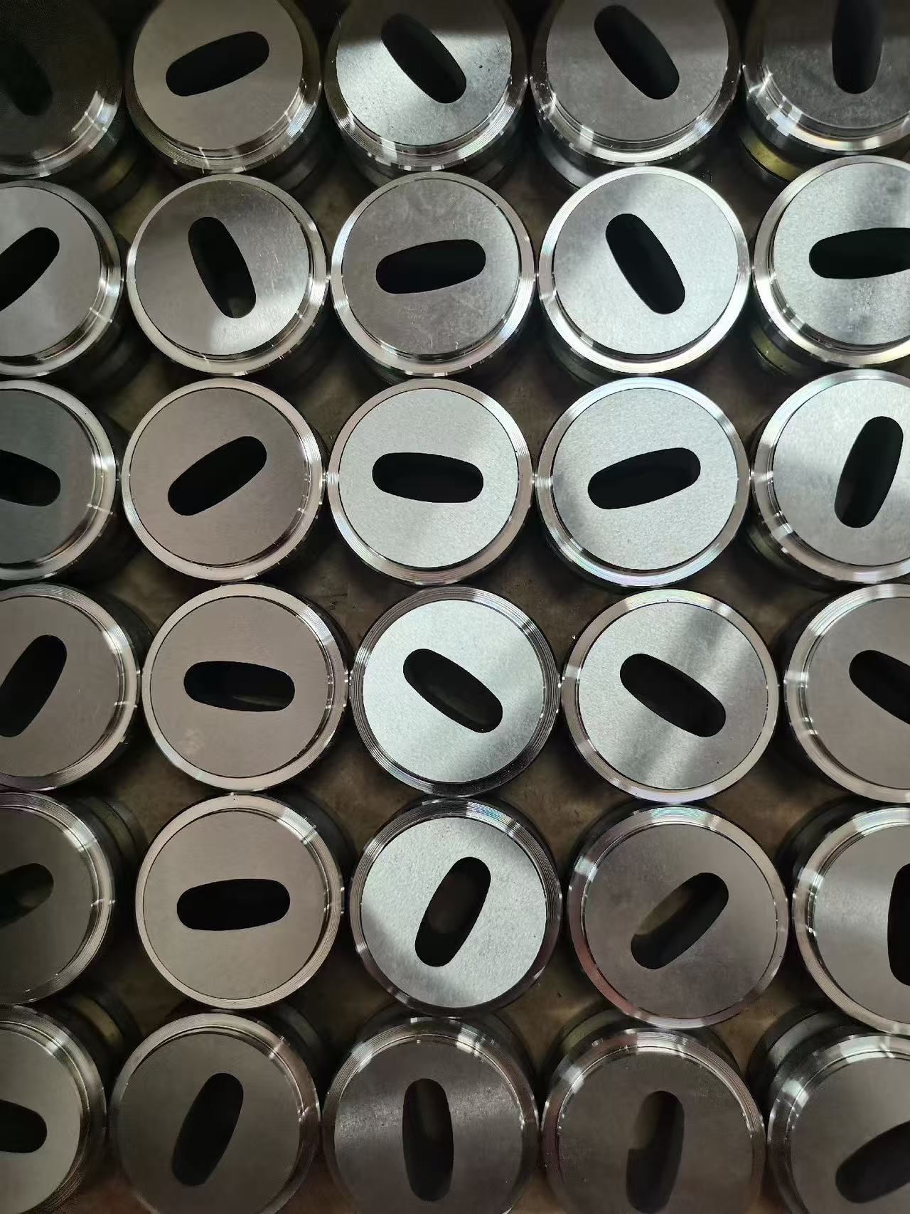 Tablet Press Tooling Punches and Dies for Rotary Tablet Press Machines Tablet Press Tooling Punches and Dies for Rotary Tablet Press Machines