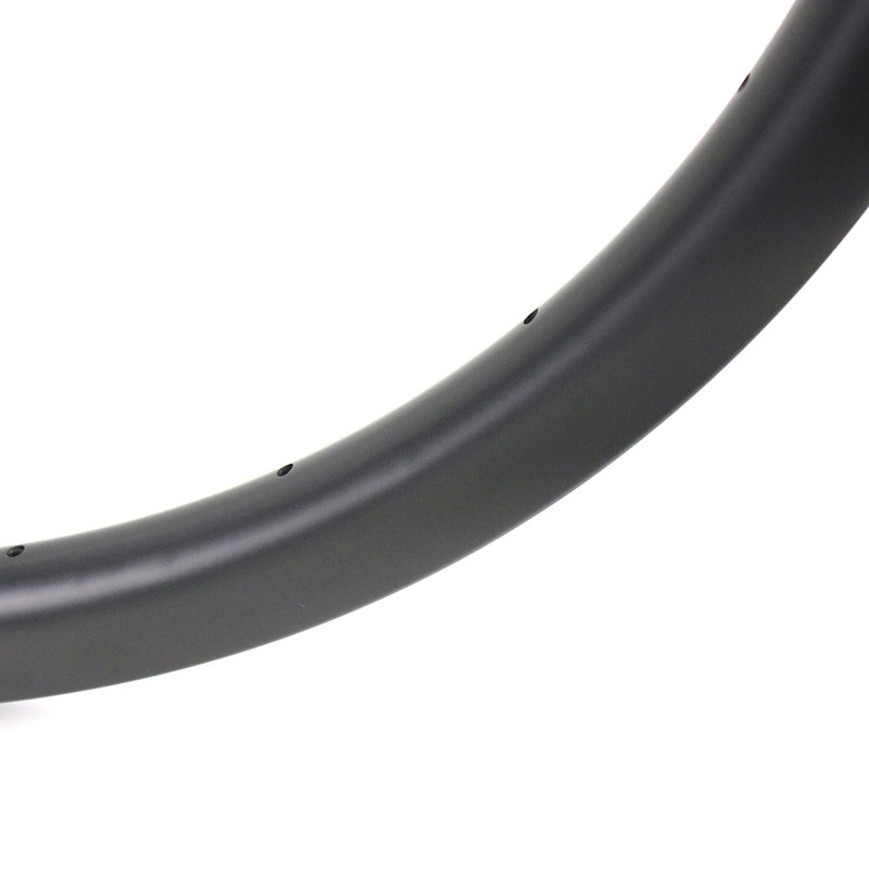 700c Carbon Bicycle Rims 35mm Tubeless Compatible