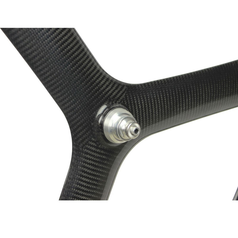 Carbon Tri Spoke 23mm Width 58mm Depth Aero Shape