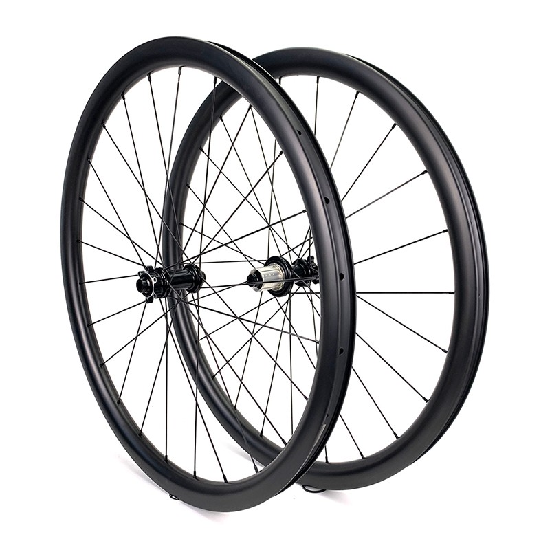 700c Carbon Cycrocross Bike Wheelset 35mm Depth 32mm outer width gravel wheelset