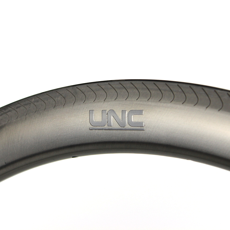 UNC 50mm rim brake 700c original natural carbon surface Ultralight