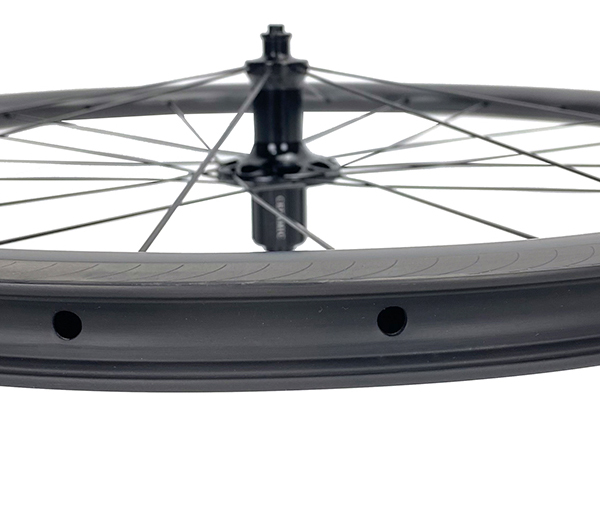 700c carbon wheelset