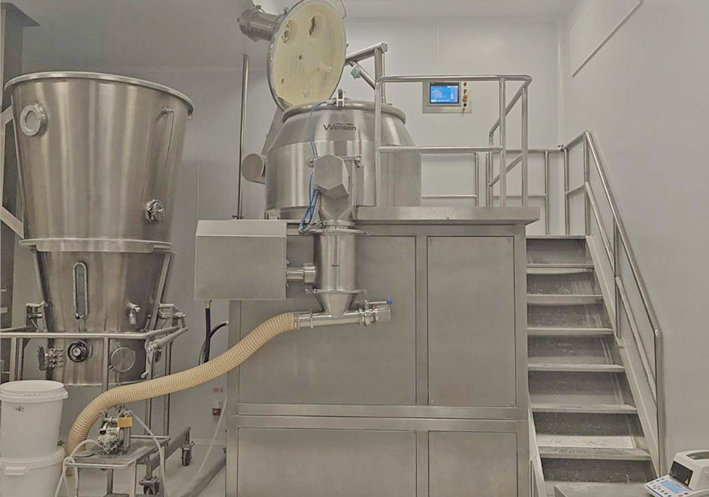 Fluid bed dryer