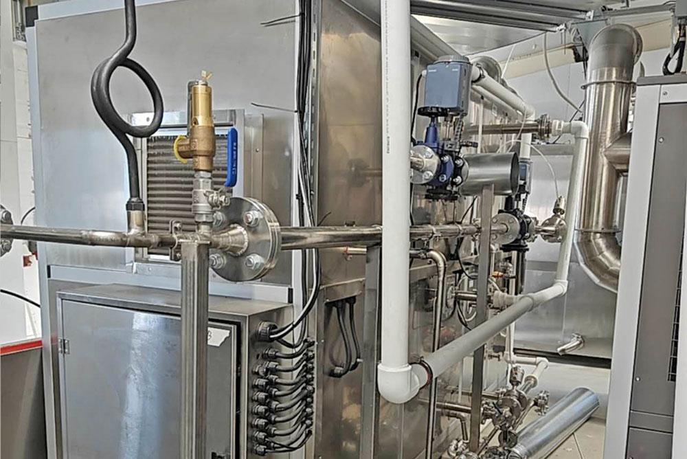 Pharmaceutical coating machine