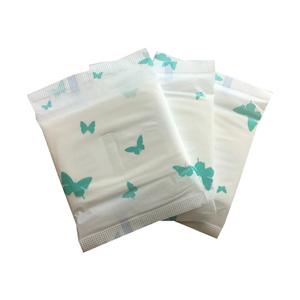 संवेदनशील त्वचा वाले लोगों के लिए डिस्पोजेबल सैनिटरी पैड का उपयोग करें