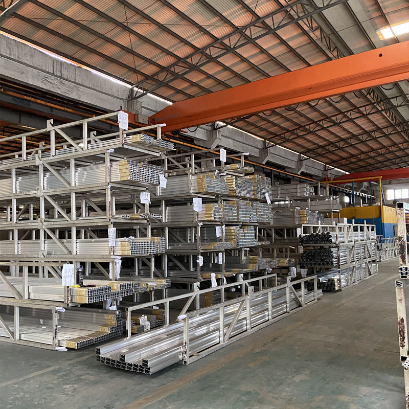 Will the aluminum ingont price unstable after American oil market release strategic