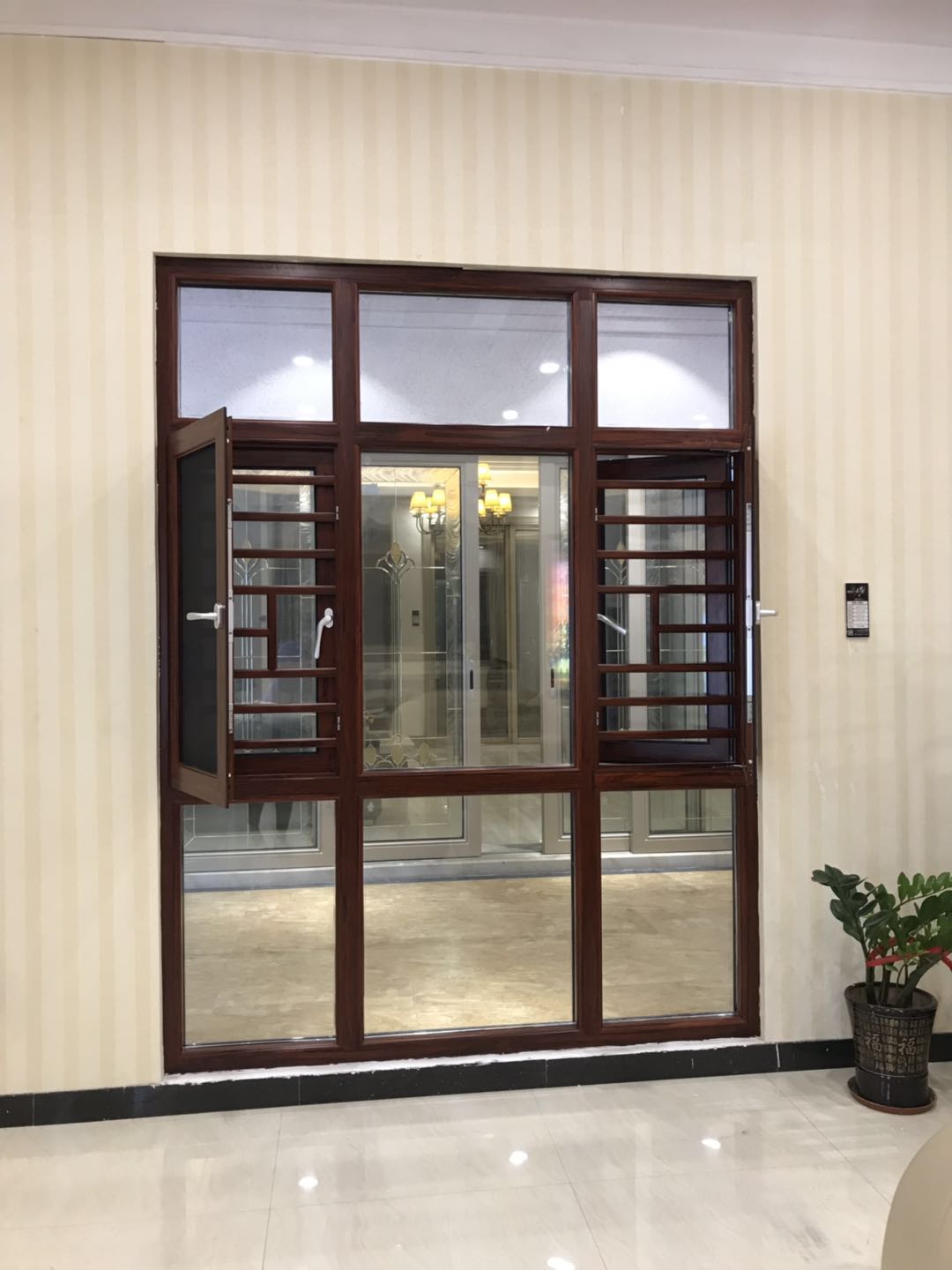 Powder Coating Customized Colour Casement Aluminuim Window