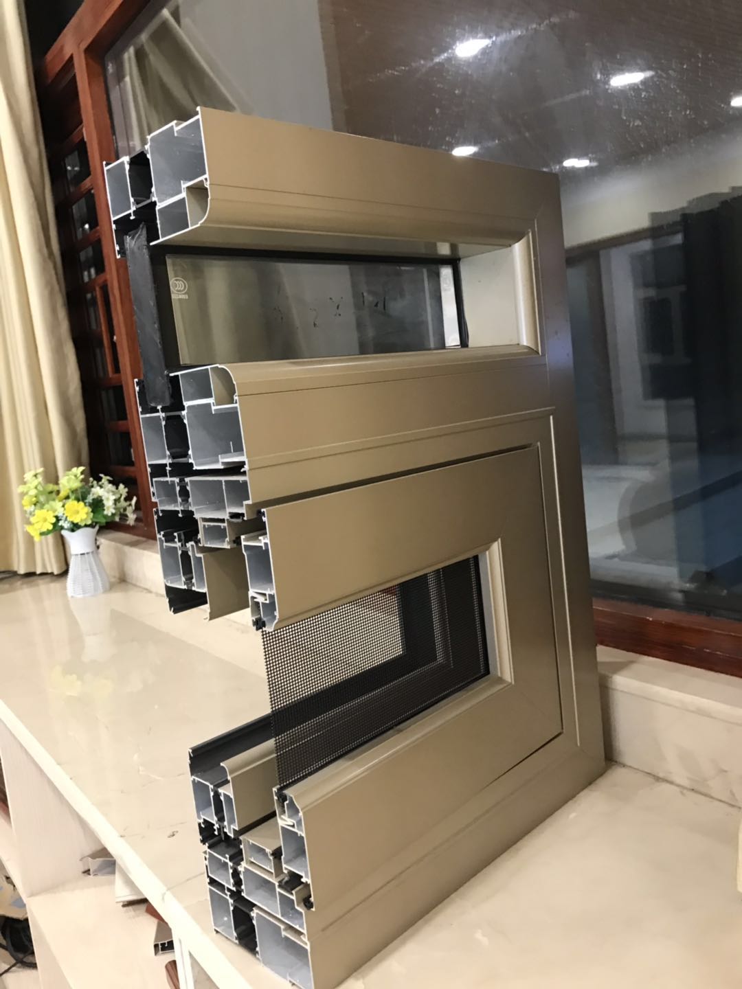 Powder Coating Customized Colour Casement Aluminuim Window